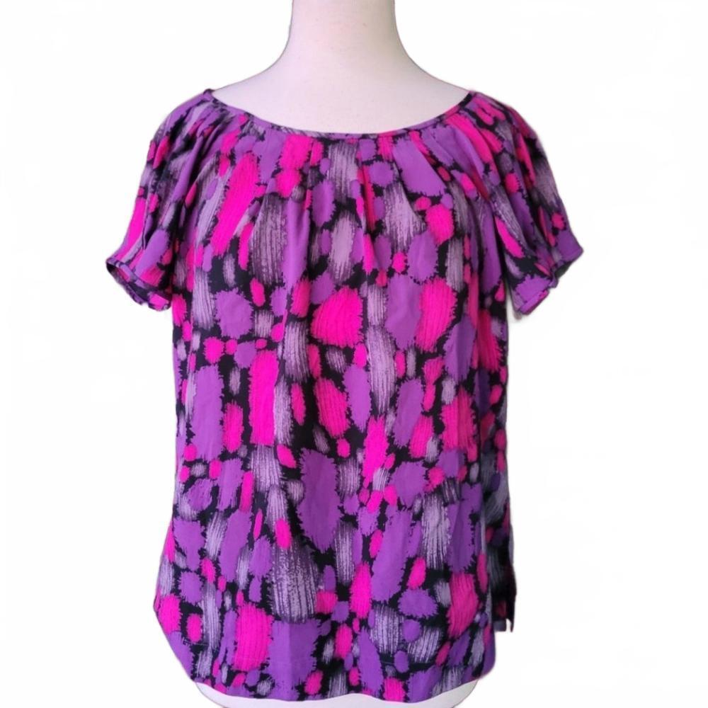 Chaus Pink and Purple Abstract Print Short Sleeve Blouse Size Medium